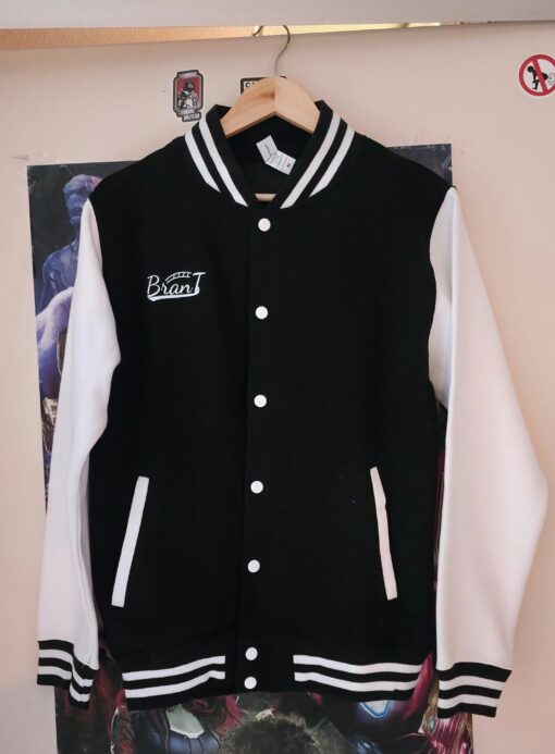 Retour: Varsity Jacket maat M